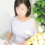 【完全業界未経験】の可愛い【専業主婦マダム】【布川 智子】