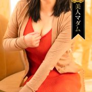 小坂 明子